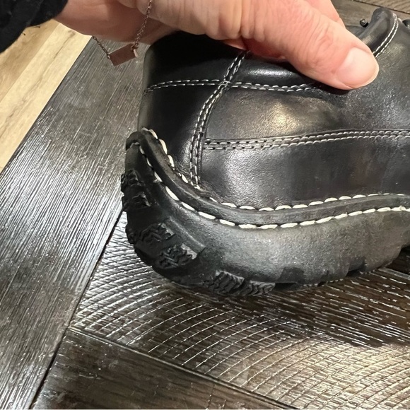 New in box Steve Madden Menlow black loafers with detailed white stitching, 9.5. - Picture 7 of 16